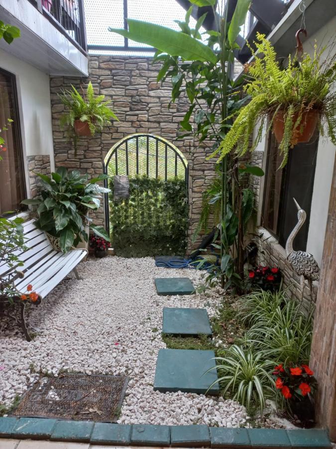 Rancha Azul Inn Alajuela Eksteriør bilde