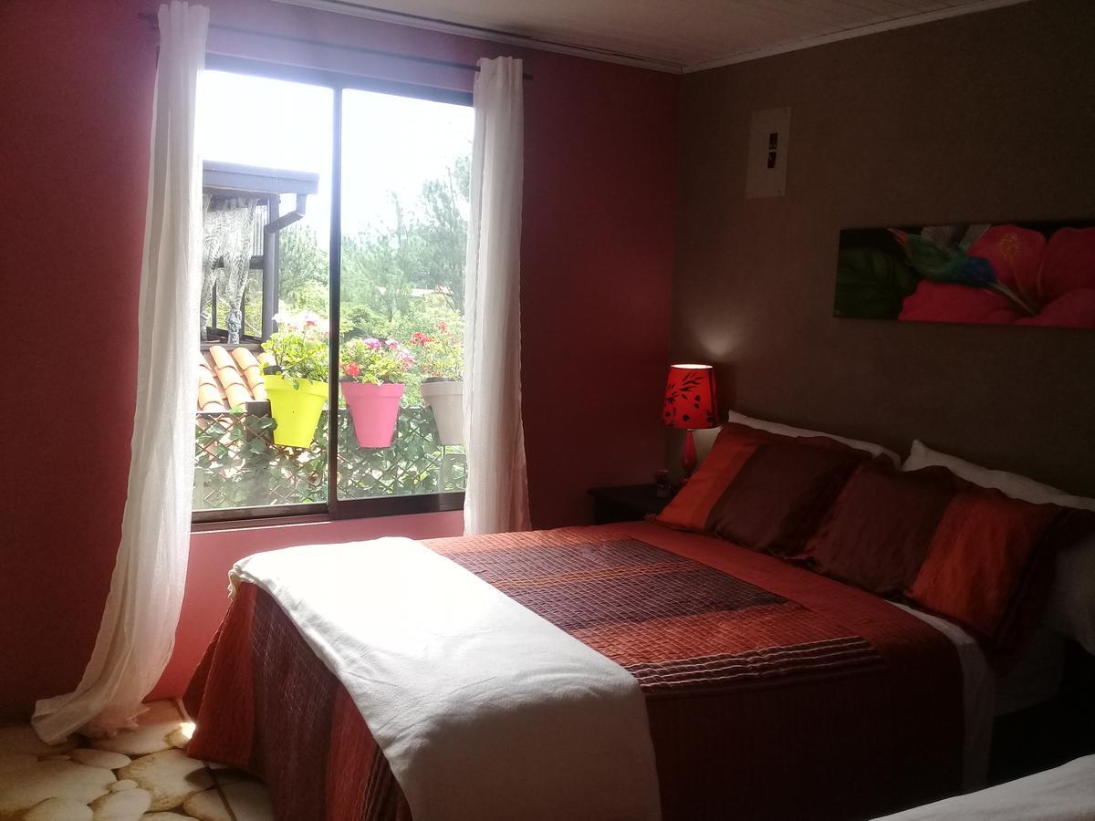 Rancha Azul Inn Alajuela Eksteriør bilde
